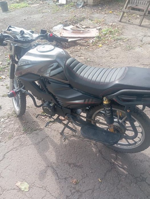 Продам мотоцикл FORTE
