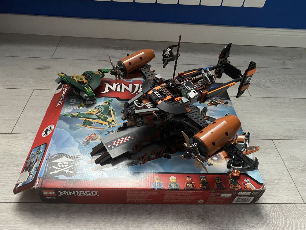 Lego ninjago Twierdza nieszczęścia 70605