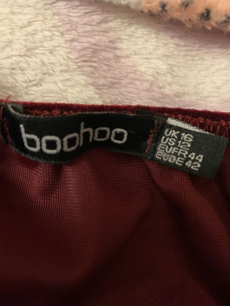 Nowe welurowe burgundowe body Boohoo