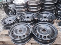 Диски R15 4x100 et 36 ет 38  як нові