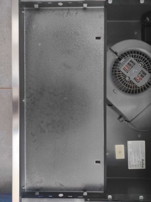 Okap do zabudowy Amica