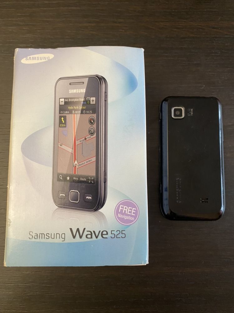 Смартфон Samsung wave 525