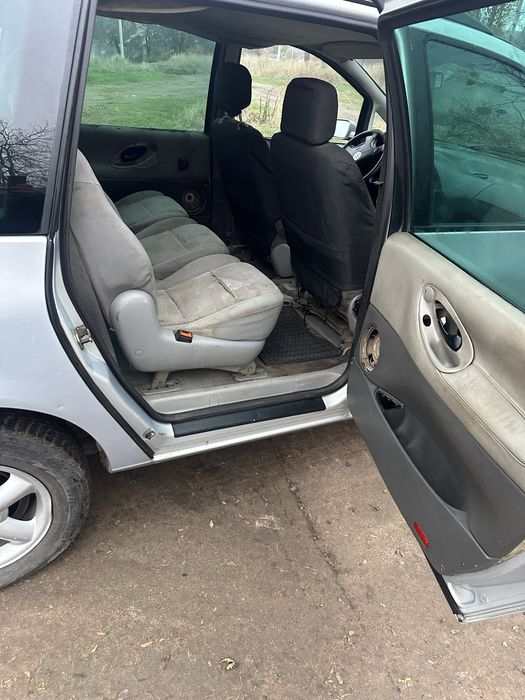 Продам Фольцваген шаран 1,9 дизель