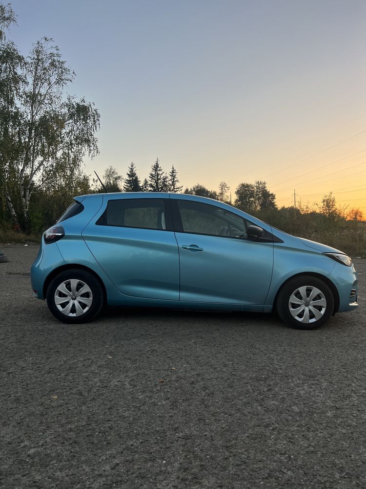 Renault ZOE 52kw 2021 року 420 км