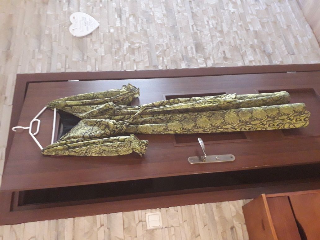 Sukienka długa zwiewna Top Secret nowa XS/S