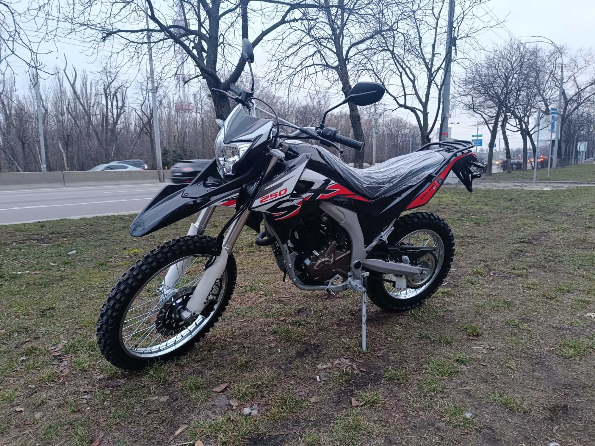 Мотоцикл LONCIN LX 250 GY-3K SX2 Гарантія/Кредит/Доставка