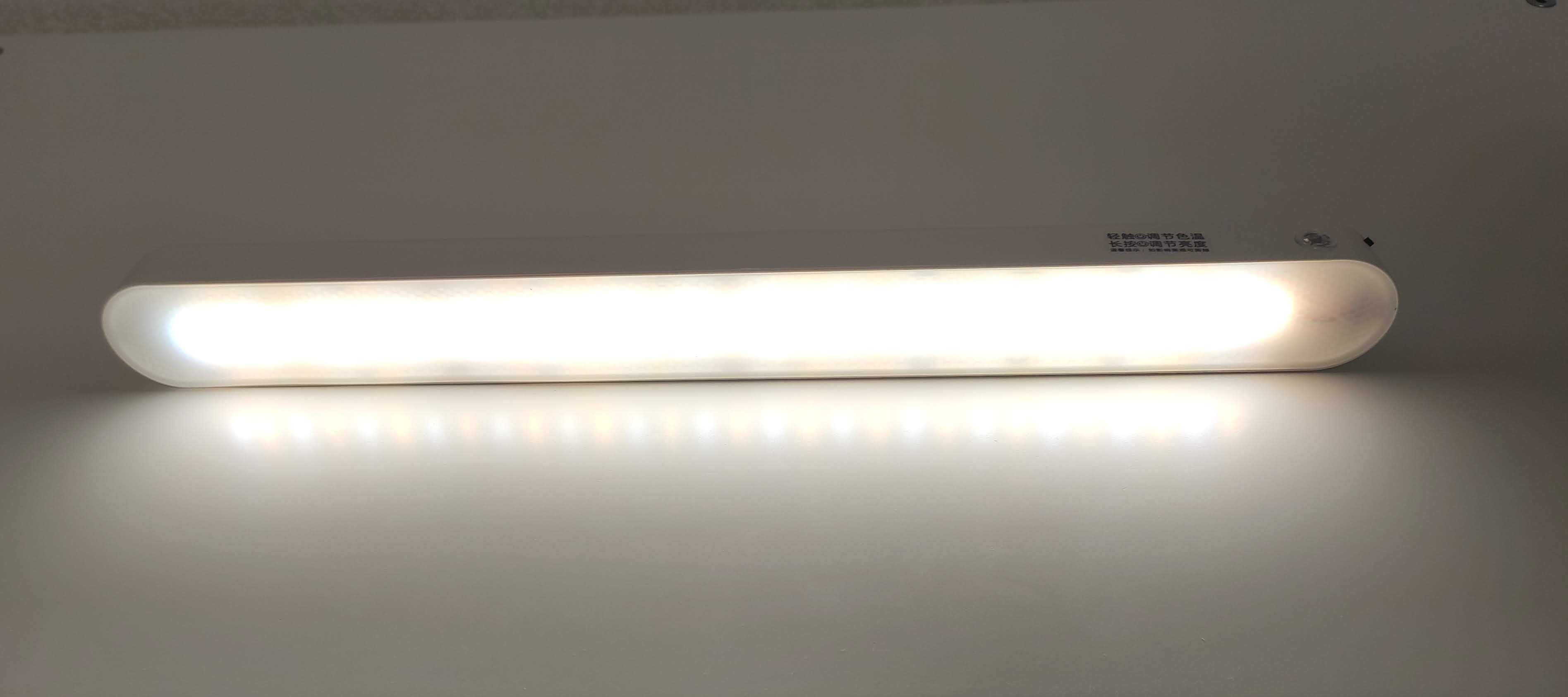 LED светильник 40 см фонарь на  аккумуляторах 2х18650  перезаряжаем