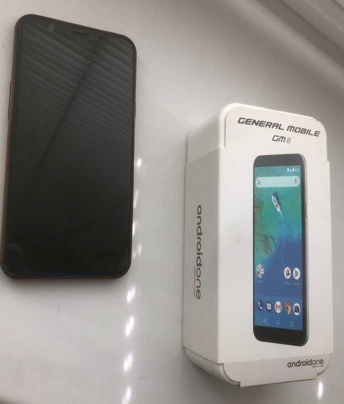 мобильный телефон General Mobile GM8