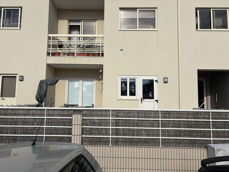 Apartamento T1 junto à Praia Salgueiros
