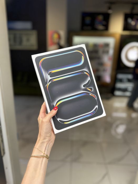 New iPad Pro 11 M4 256Gb. Wifi + lte (space)