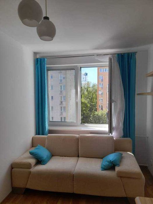 Cichy prytulny pokoj w centrum, bez prowizji