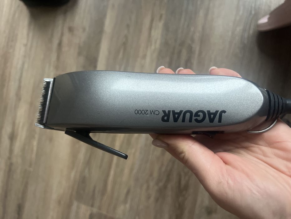 Машинка для стрижки професійна