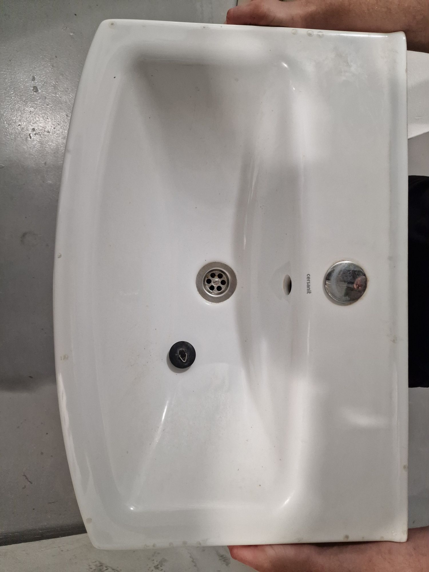 Umywalka ceramiczna Cersanit