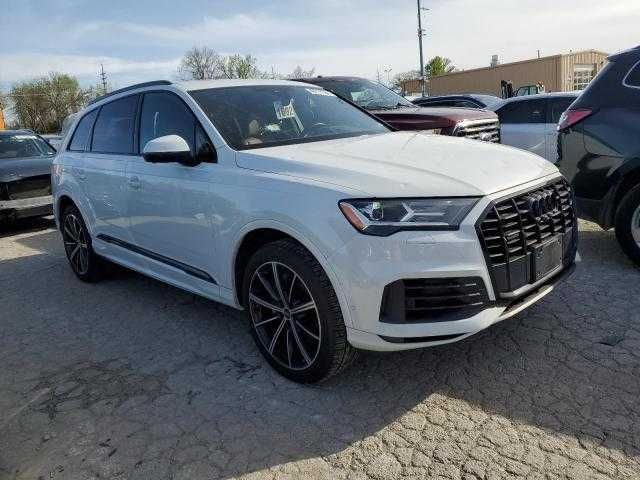 2021 року Audi Q7 Premium Plus