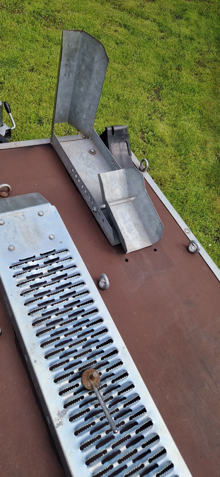 Przyczepka marki Fortschritt Torgau. Dmc 350kg.