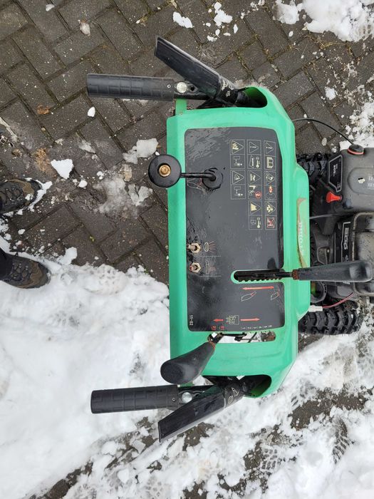 Odśnieżarka spalinowa Agroma BRIGGS & STRATTON USA, 8 biegów, 4sów.