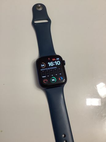 Apple Watch 6 super stan.