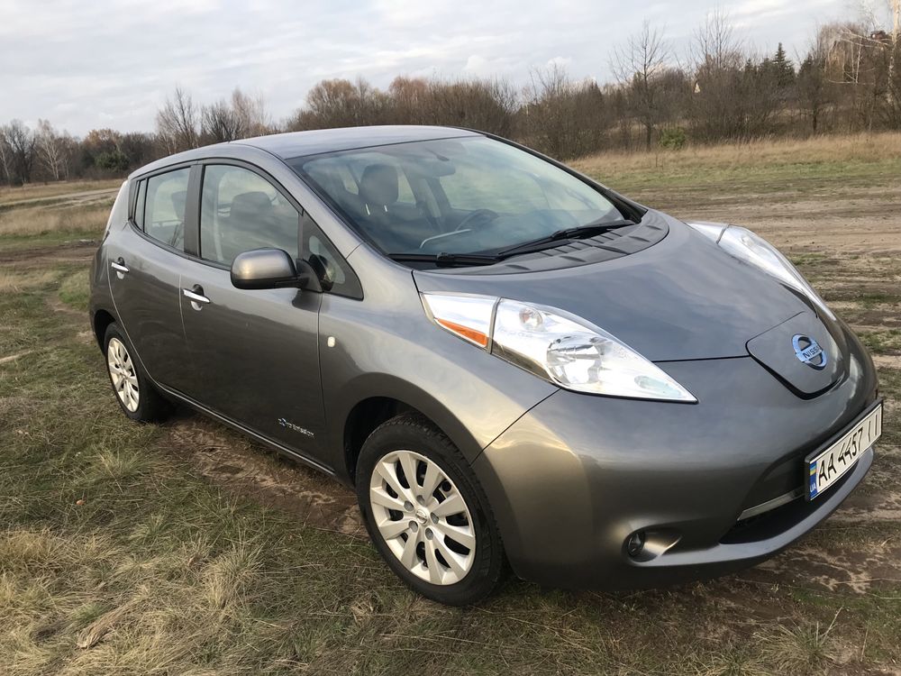 Nissan Leaf 2015 24 kW киів