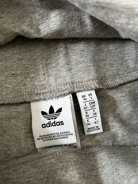 Komplet dresowy Adidas- leginsy i bluza jak nowy