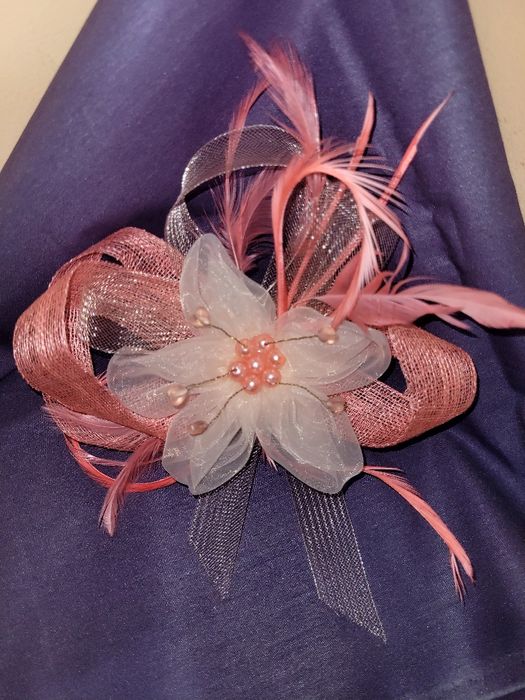 Заколка,прикраса для волосся