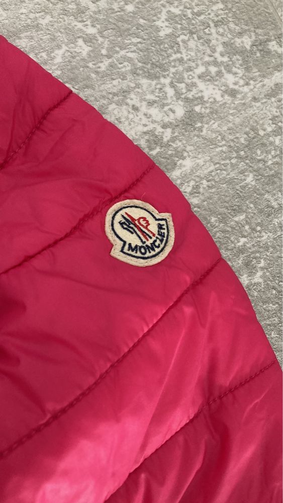 Kurtka Moncler jesienna wiosenna