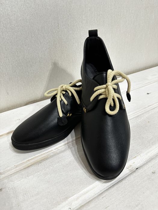 Продам жіночі туфлі