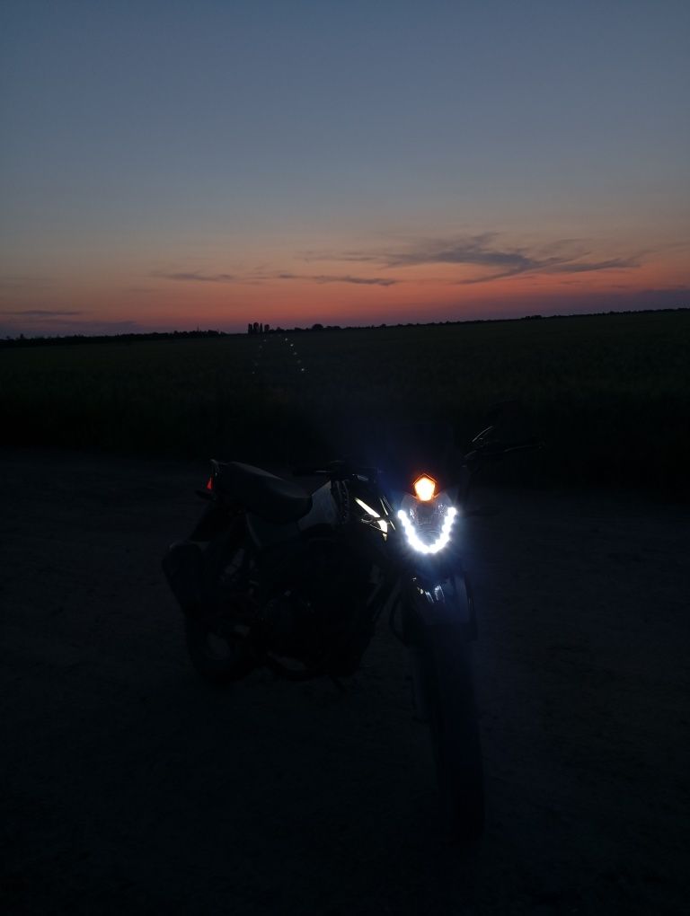 Продам Viper zs200a-2