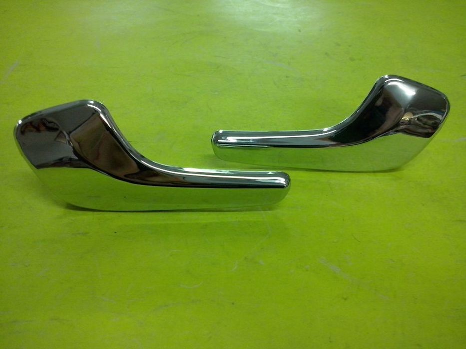 puxadores de porta Opel Corsa D ( novos )