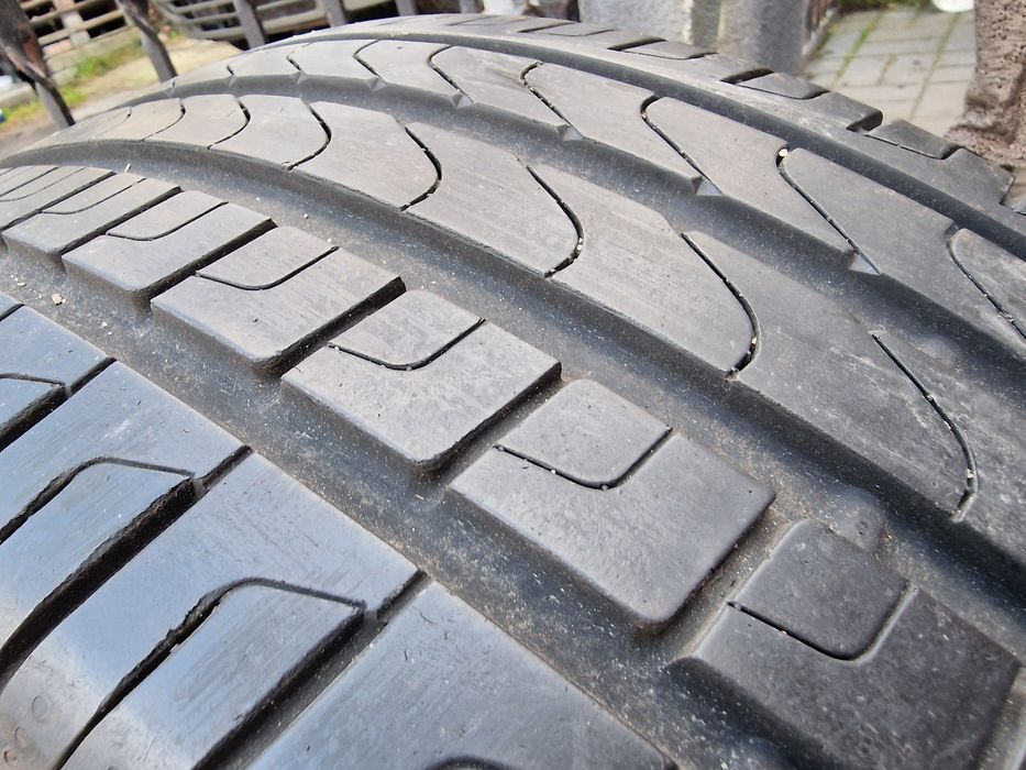Opony Pirelli Scorpion 255 / 45 / R20 bieżnik 7mm stan bdb