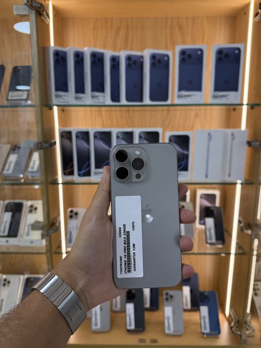 IPHONE 16 PRO MAX 256GB COMO NOVO