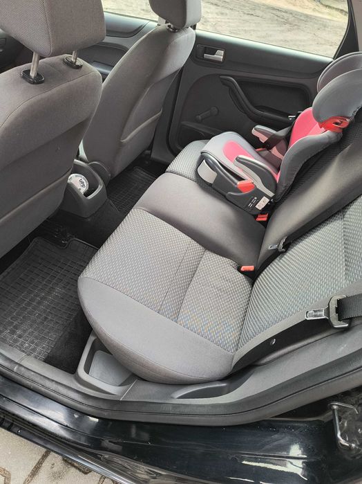 Sprzedam samochód ford