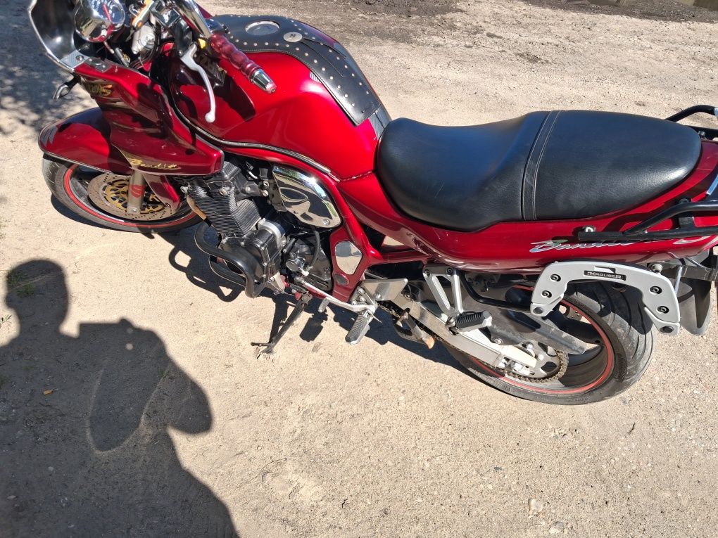 Suzuki bandit 1200s