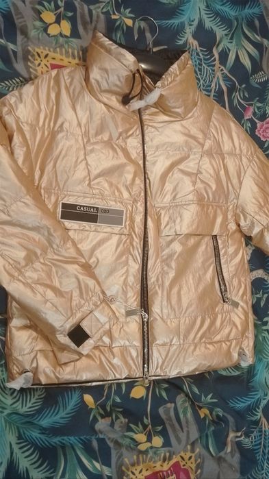 Жіноча зимова куртка, рожеве золото, нова