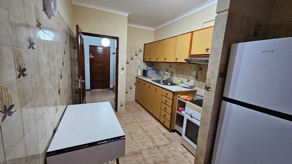 Quartos a estudantes a poucos metros da ESE