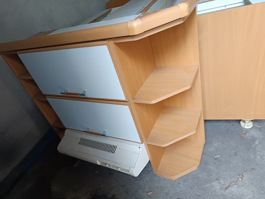 Sprzedam kuchnie narożną