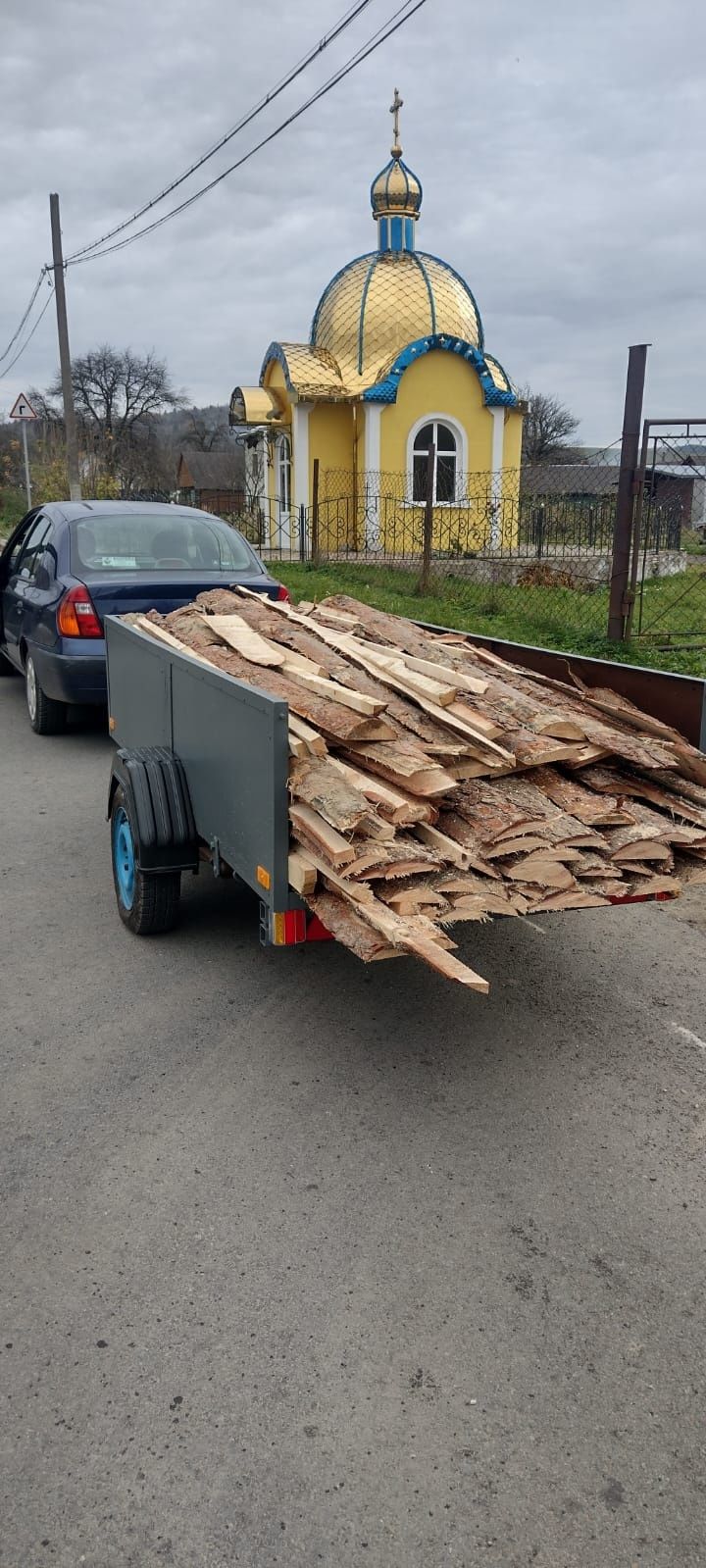 Причеп до легковика