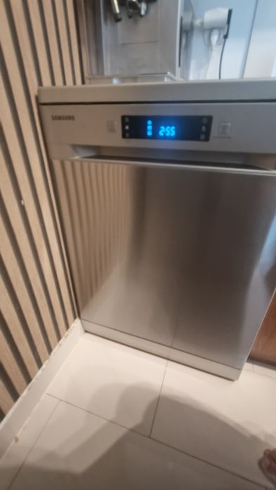 Zmywarka Samsung dw60m6050fs