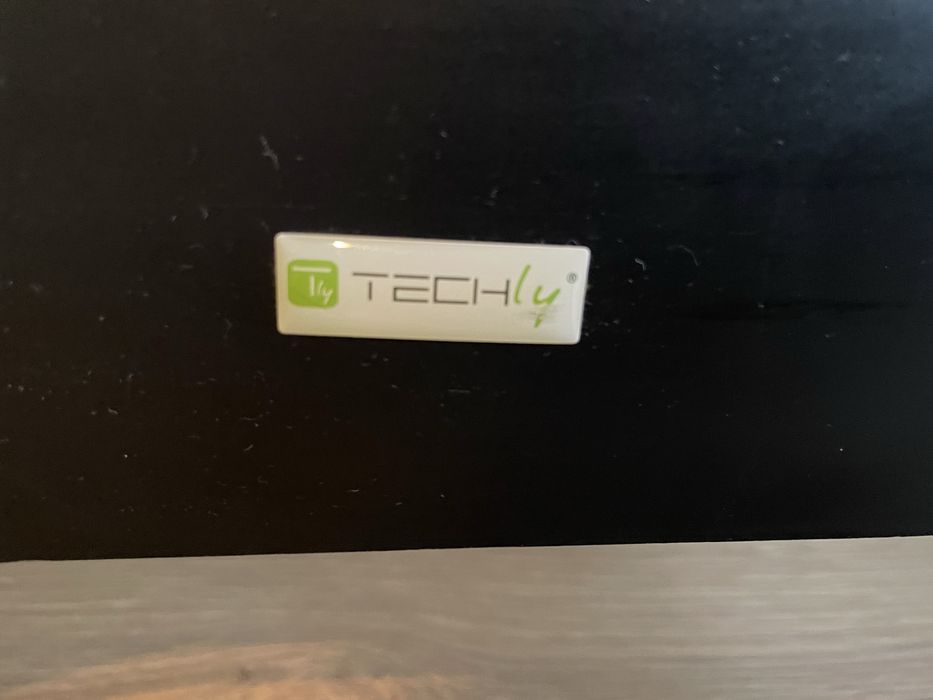 Używany stojak podłogowy do telewizora TECHLY