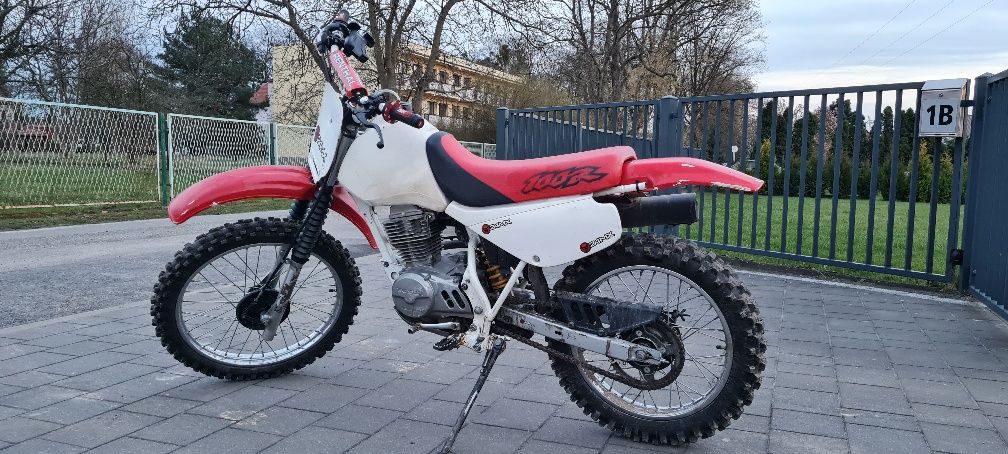 Honda XR100R niezniszczalna idealna