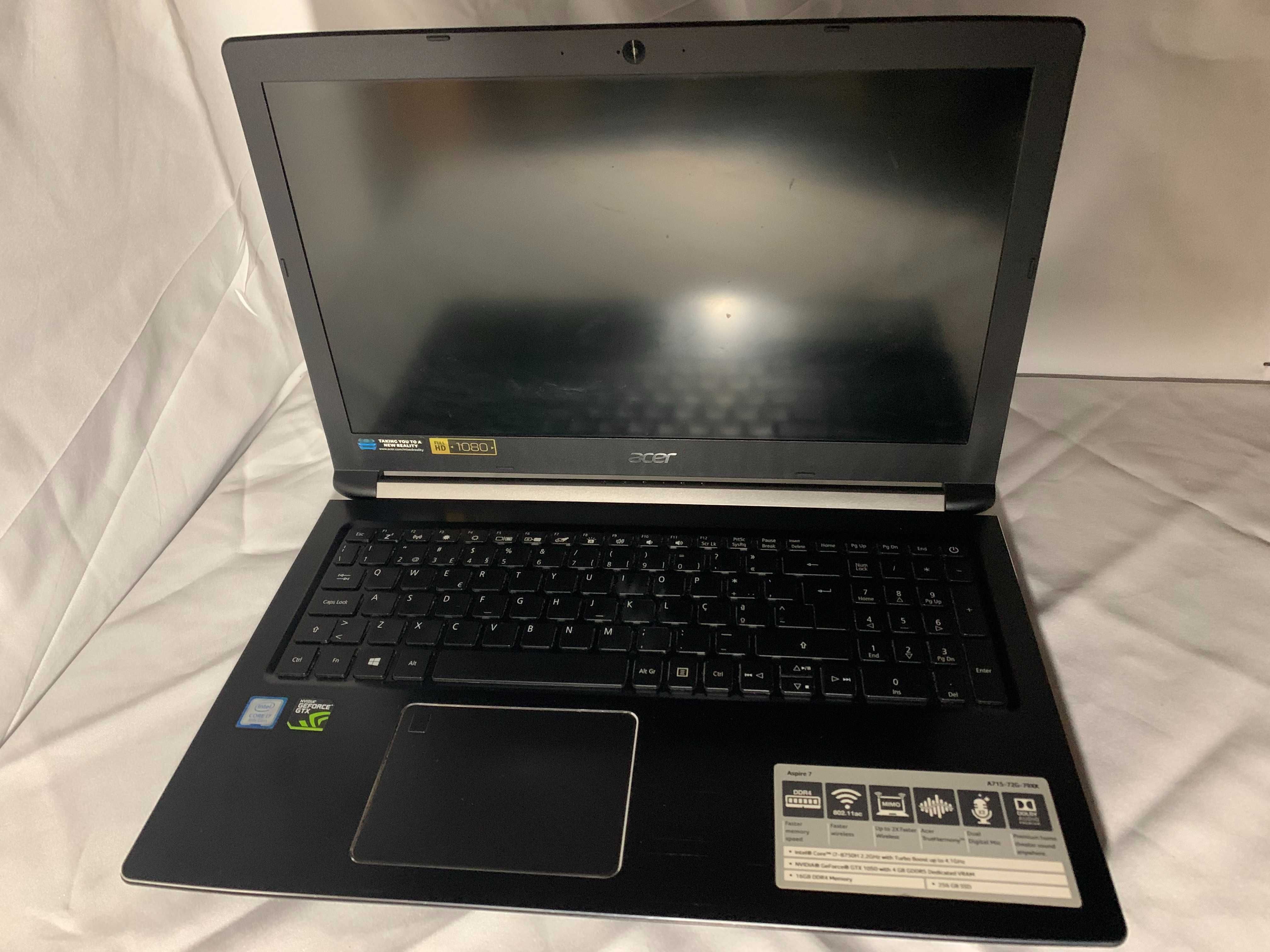 PC Computador Portátil Acer Aspire 7 15''