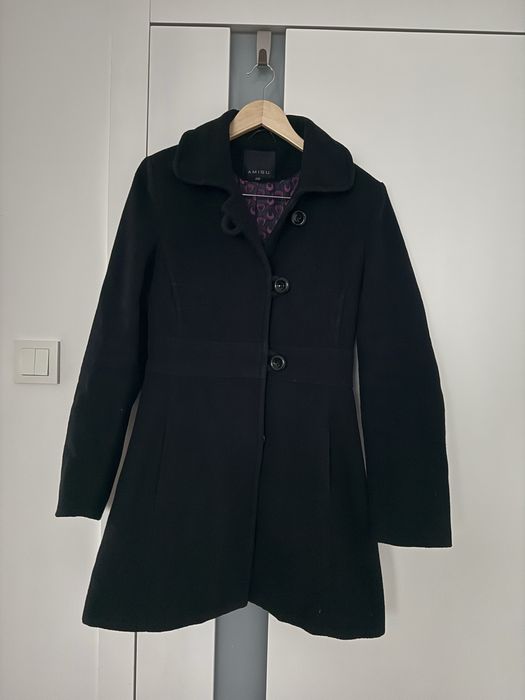 Plaszcz czarny Amisu - 38. Welna 40%