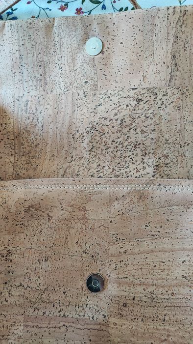 Mala em cortiça portuguesa