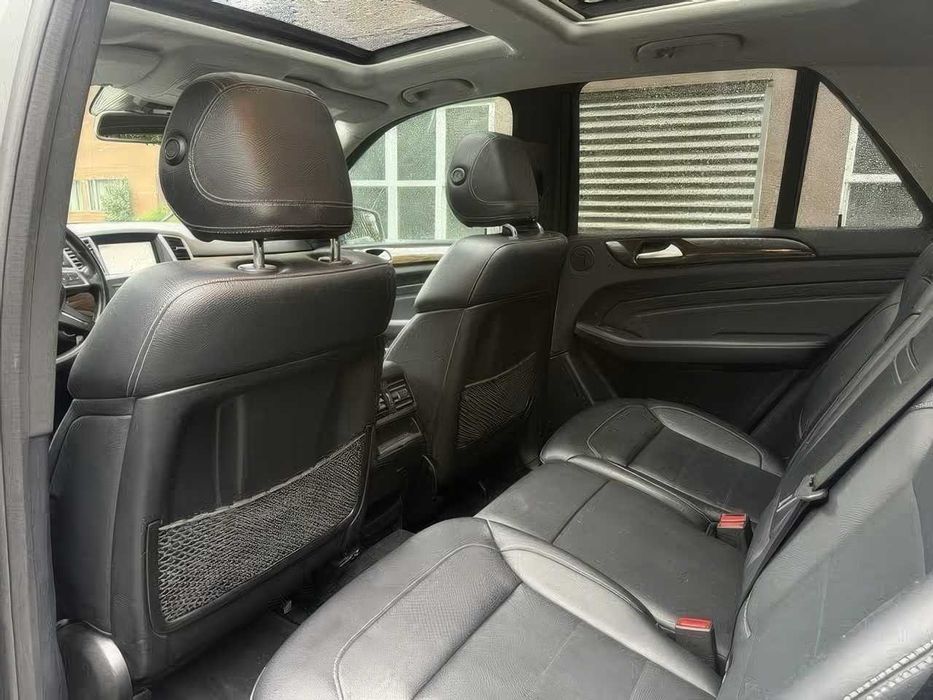 Mercedes-Benz M-Class ML 350 4MATIC      2013