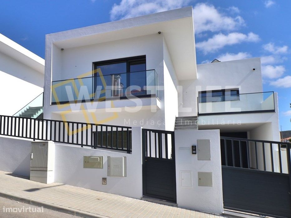 Moradia T3 NOVA - Torres Vedras - 2 minutos da Auto estrada