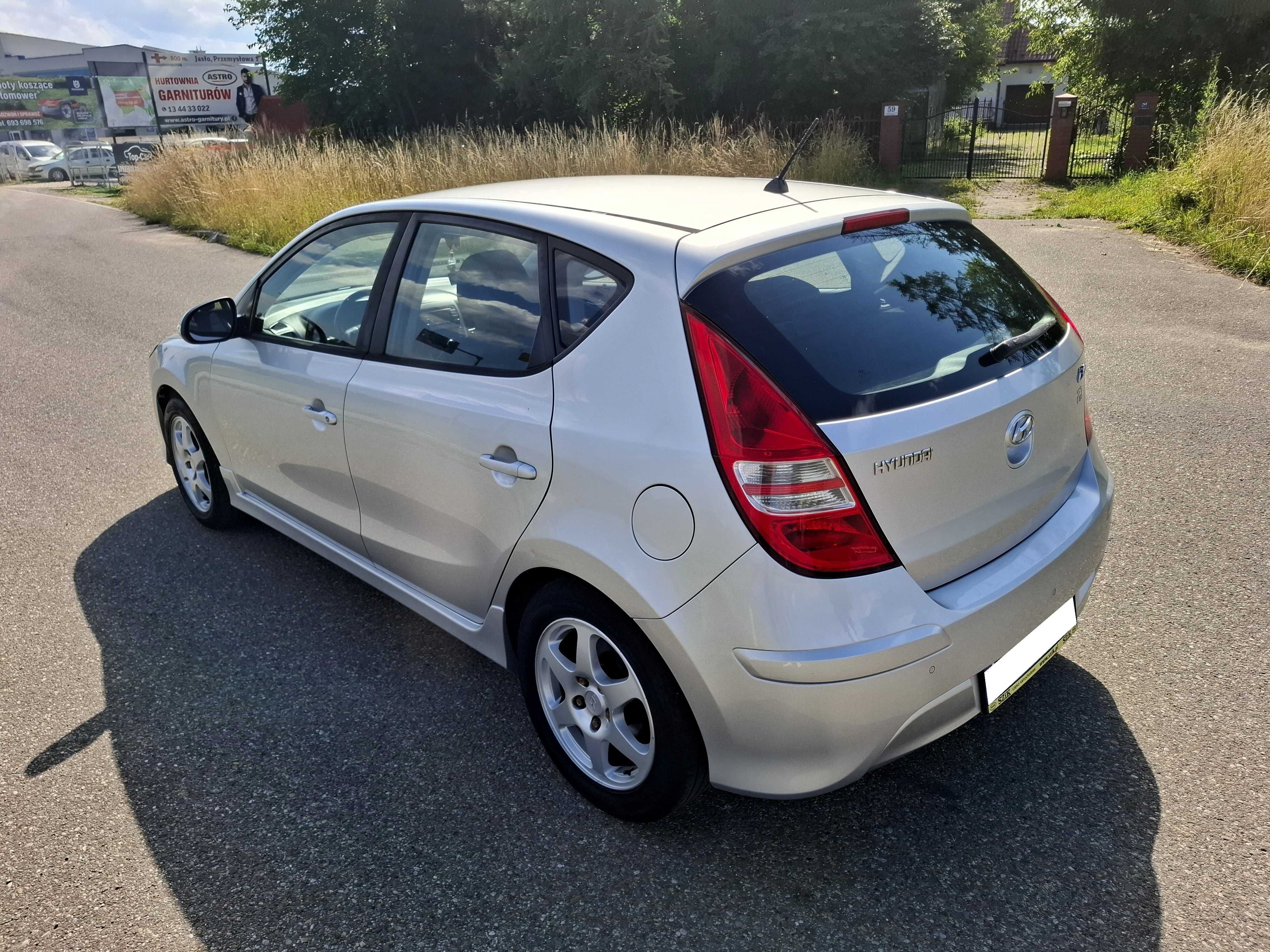 Hyundai I30 Lift 1.4 Benzyna 109KM 2011r Półskóra Klima Tempomat