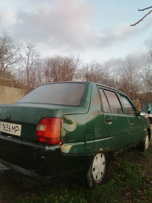 Продам славуту 2001рік.