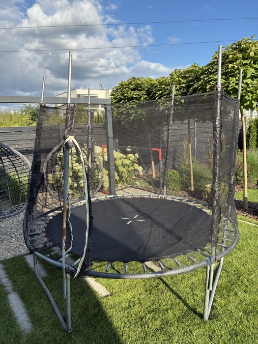 Trampolina ogrodowa 250 cm