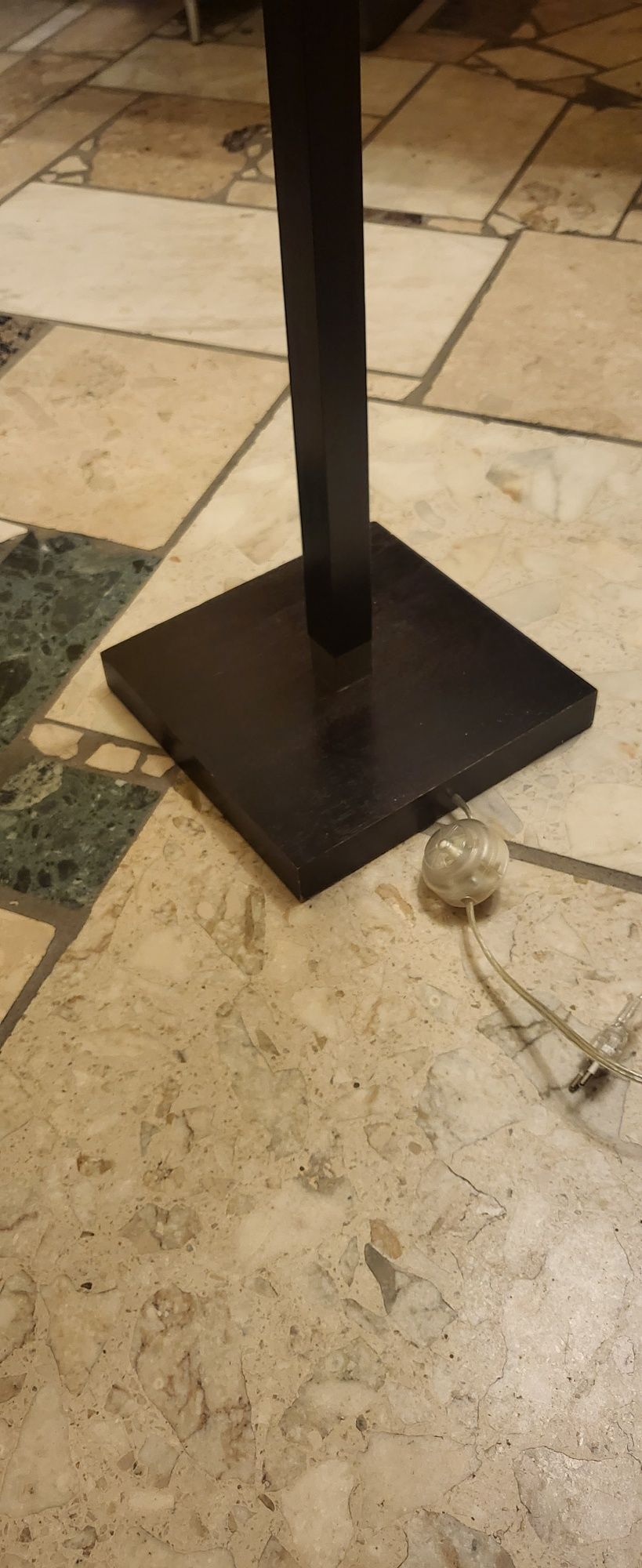 Lampka nocna stojąca 147cm