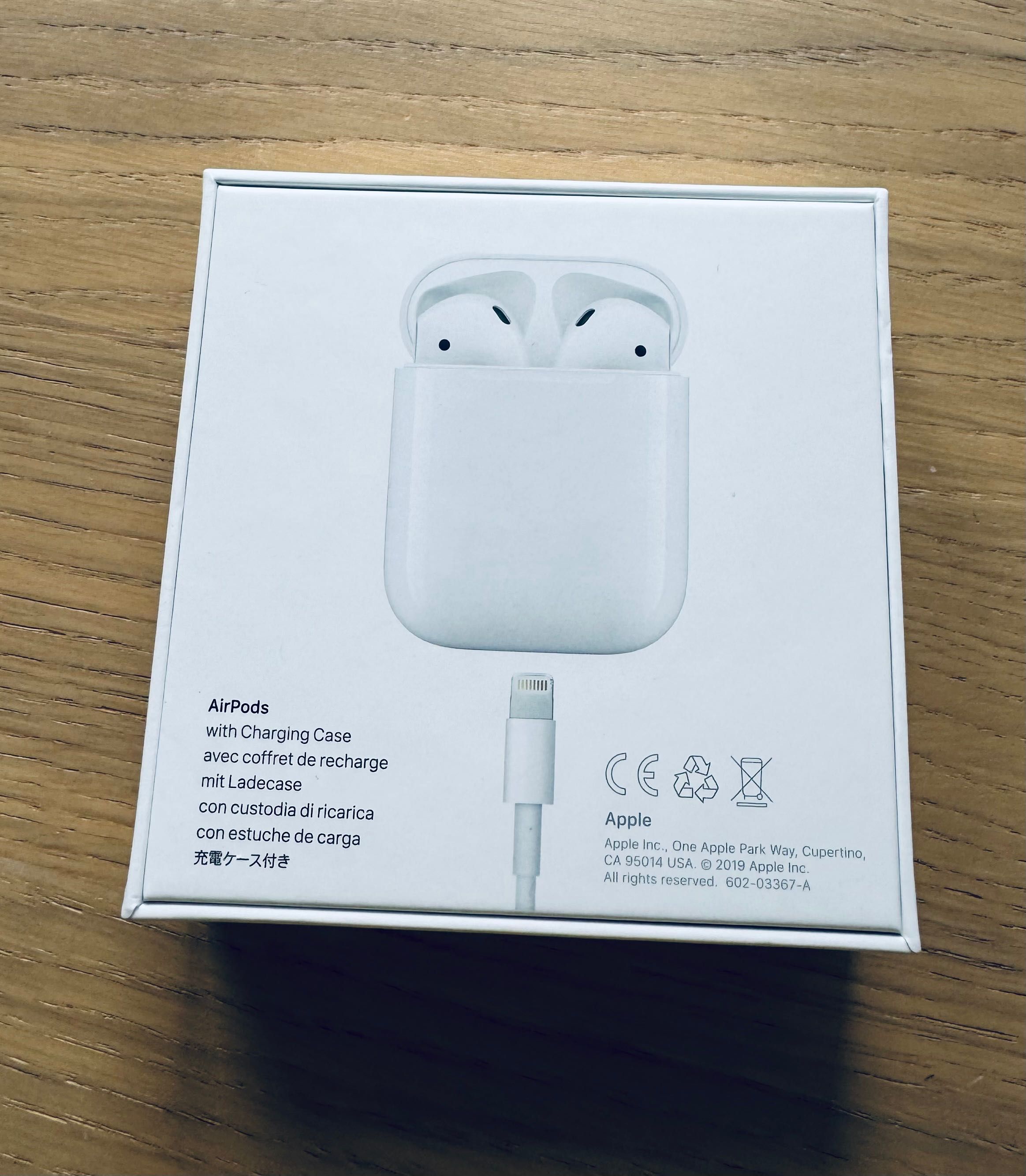 Fones APPLE AirPods 2 geração - NOVO COM GARANTIA