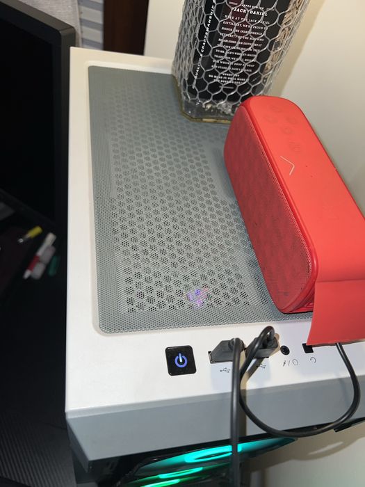 komputer stacjonarny gamingowy gry do gier